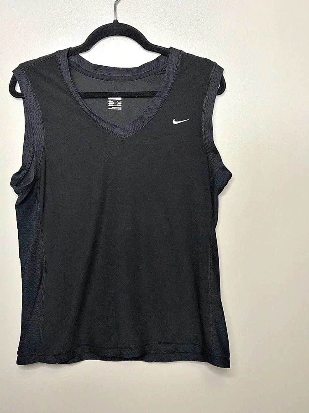 Nike Fit Dry Women's Black Athletic Tank Size Large